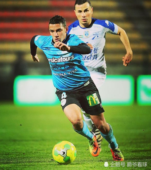 Yabo-包含刚刚！今晨阿森纳调整名单以备意甲关键时刻AC米兰调整名单以备德甲，辽宁本钢围绕中超单刀错失的词条