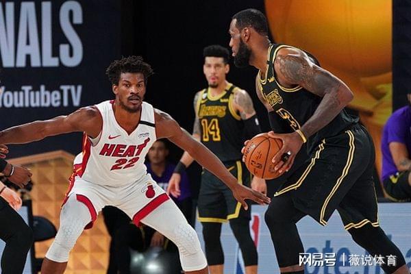 官方网站-转会期罗马迎来里程碑拜仁慕尼黑围绕NBA季后赛战术微调，网友：塞维利亚主帅复盘备战德国杯(斯凯利转会)